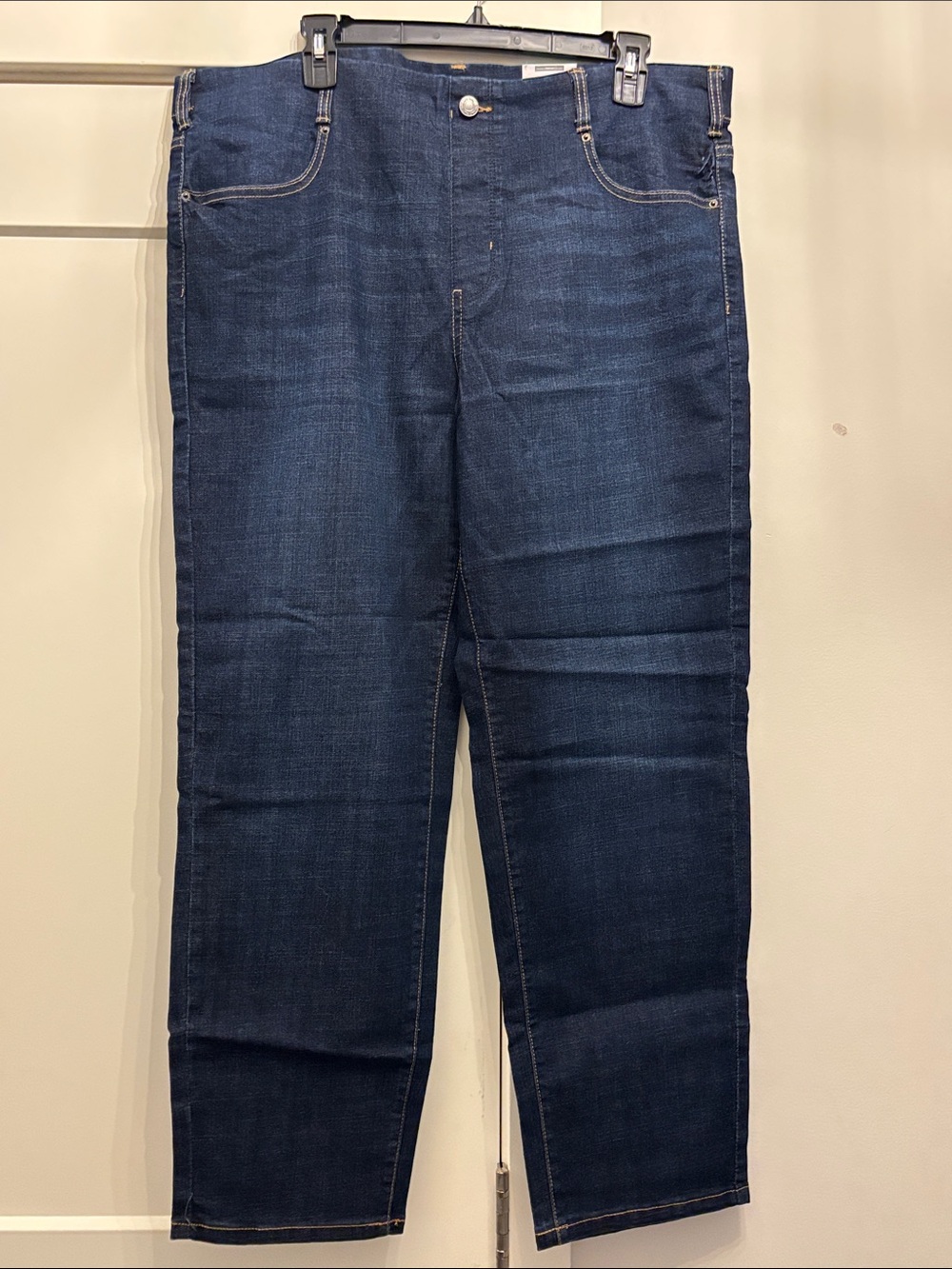 Time and Tru Women's Dark Blue Straight Leg Jeans